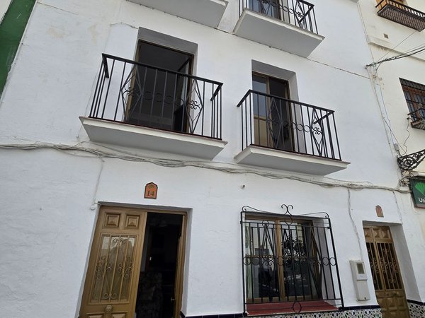 Canillas de Aceituno,  ES