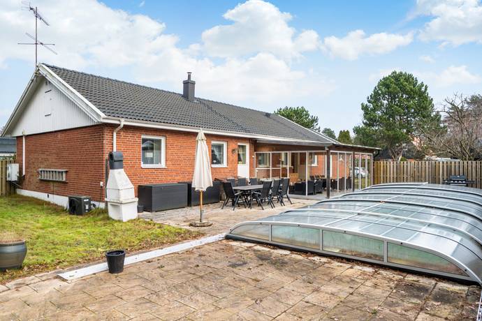 Höllviken, Vellinge kommun