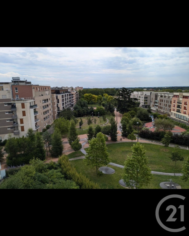 à Cergy (95000)