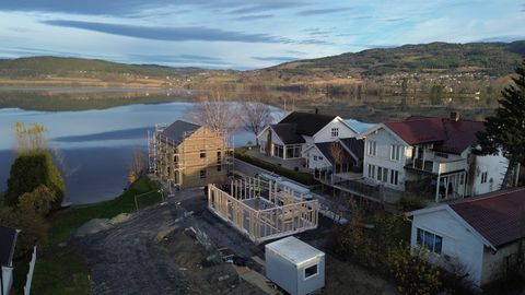 Fjordvegen, Jevnaker