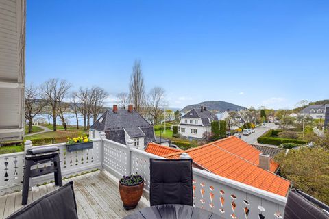 Niels Carlsens gate 21, Drøbak