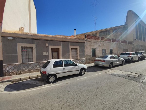 Abanilla,  ES