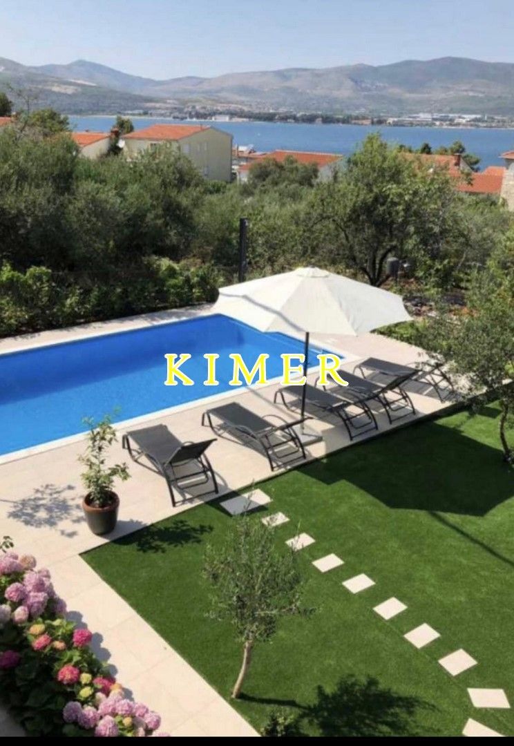 Trogir, Ciovo