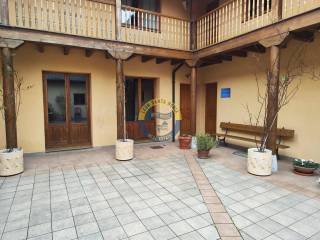 Villaquilambre,  ES