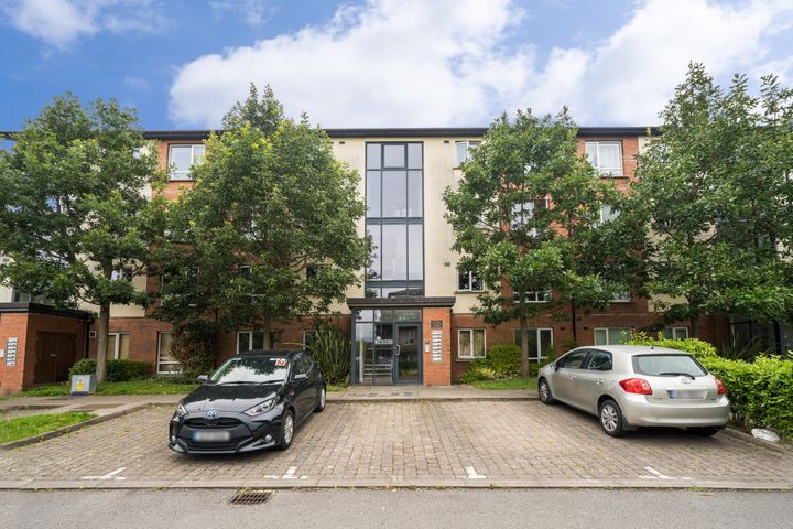 8 Cedar Place, Ridgewood, Swords, Co. Dublin