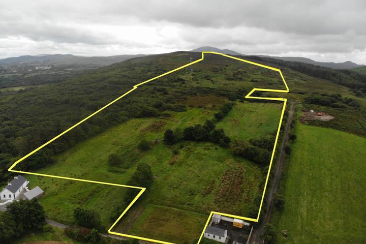 WOODTOP, Carndonagh, Co. Donegal