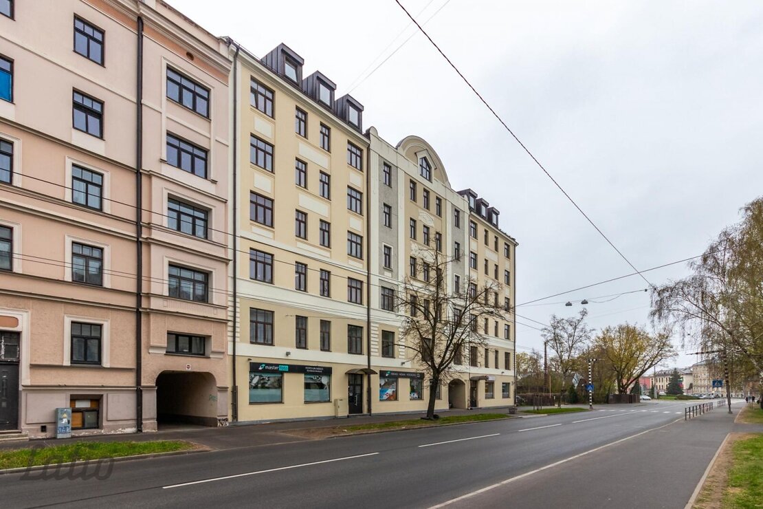 Firsa Sadovņikova iela 39, Latgale
