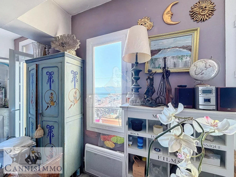 à Cannes (06400)