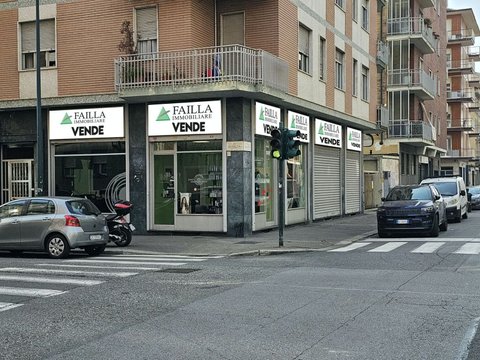 Turin,  IT
