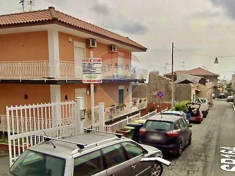 Acireale,  IT