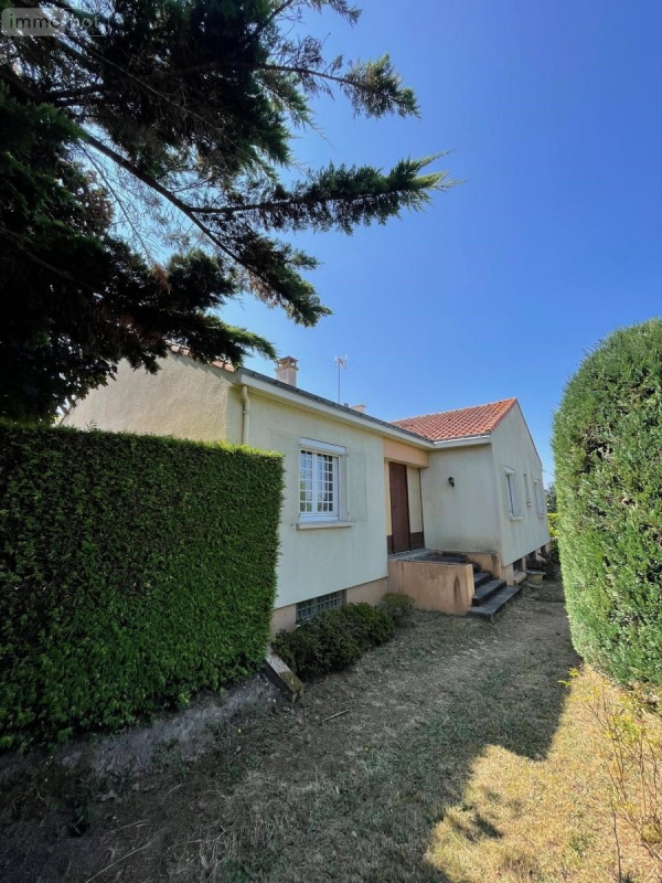 à Cholet (49300)