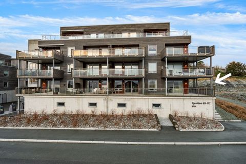 Sjøsiden 97, Brekstad