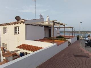 Es Castell,  ES