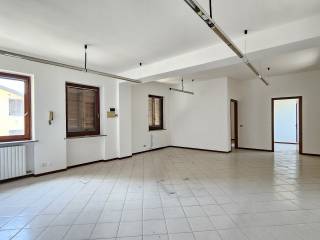 Treviglio,  IT