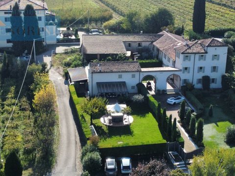 Sommacampagna,  IT