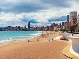 Benidorm,  ES