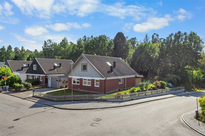 Tumba, Botkyrka kommun