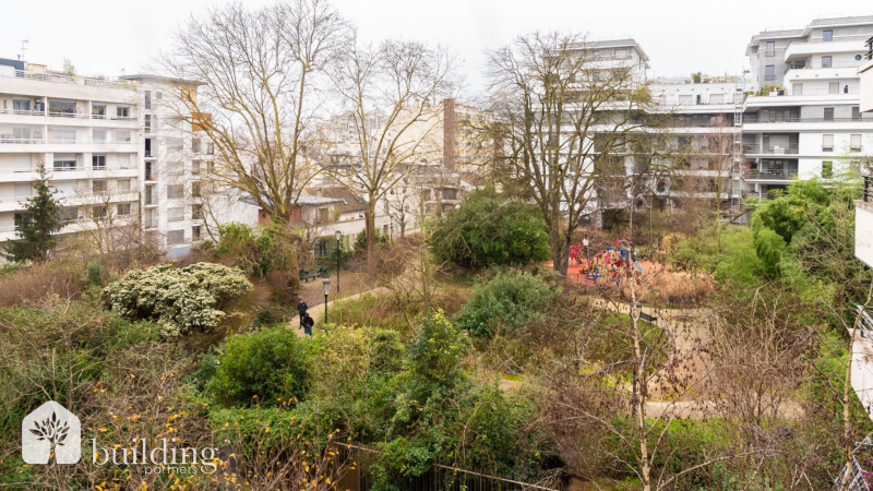 à Courbevoie (92400)