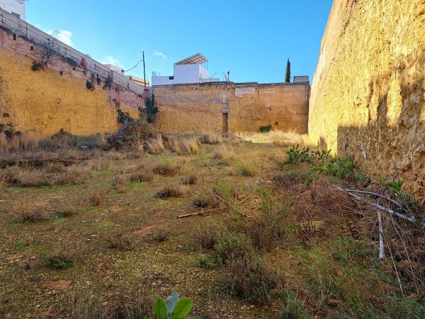 Alcalá de Guadaira,  ES