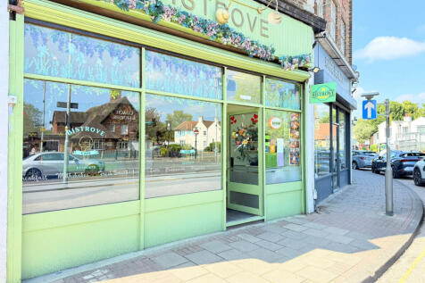 Long Lane, Uxbridge, UB10