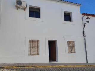 Higuera de la Sierra,  ES