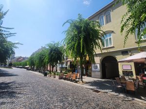 Mierové nám., Trenčín (Trenčín)