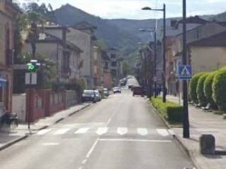 Oviedo,  ES
