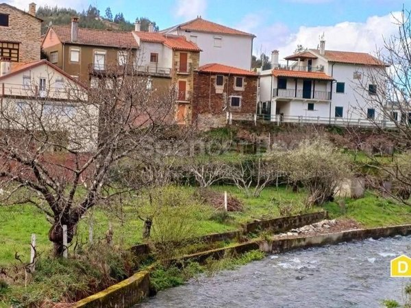 Pomares,  PT