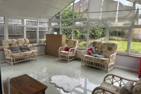 Tatling Grove (closed vacant supported living), 17 Tatling Grove,
Walnut Tree, Milton Keynes, MK7 7EG