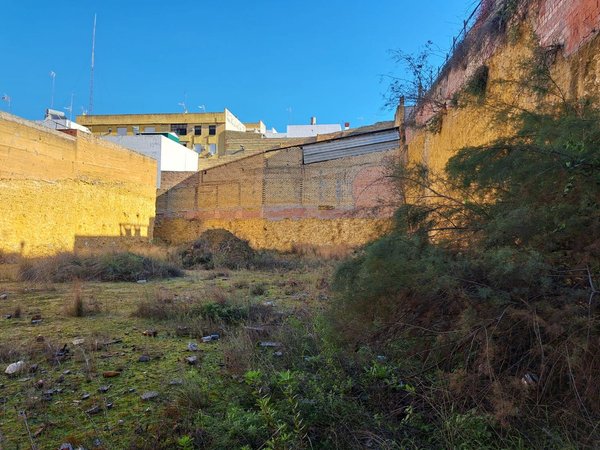 Alcalá de Guadaira,  ES