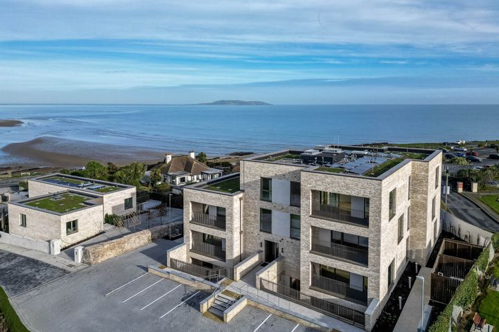 1,2,3,7 Low Rock Duplex/Apartment, Coast Road, Malahide, Dublin