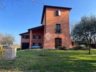 Budrio,  IT