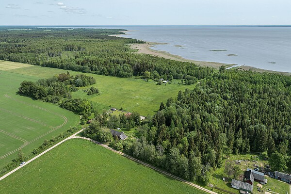 Viljandimaa, Viljandi vald, Riuma