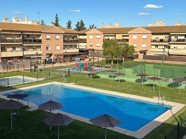 Utrera,  ES