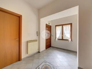Giaveno,  IT