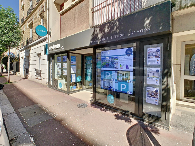 à Issy-les-Moulineaux (92130)