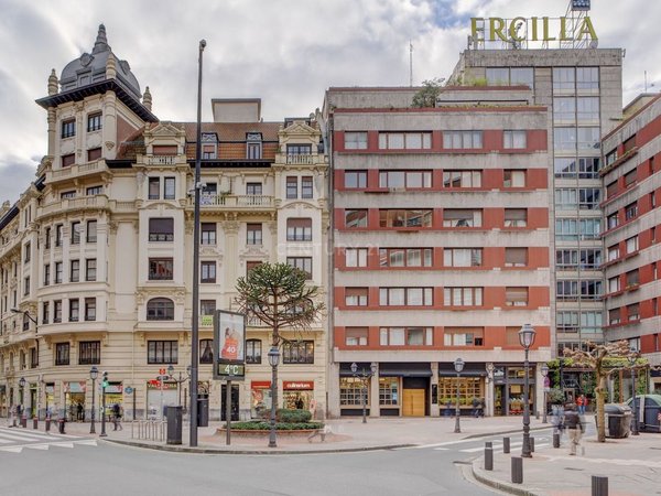 Bilbao,  ES