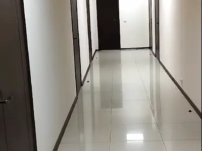 Бориспільська вул., 6