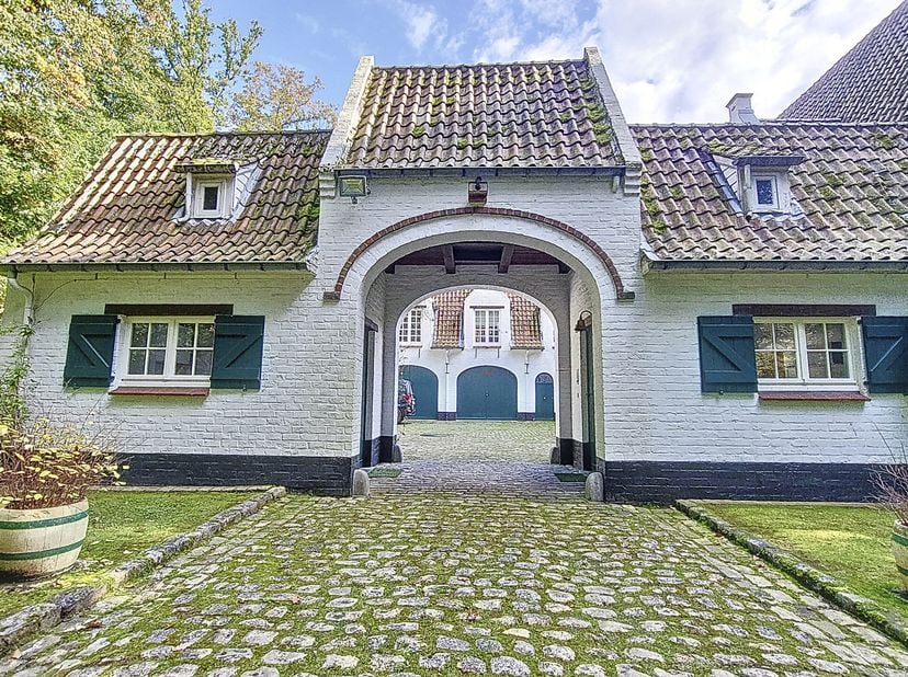 Adres op aanvraag 1420 Braine-l'Alleud
