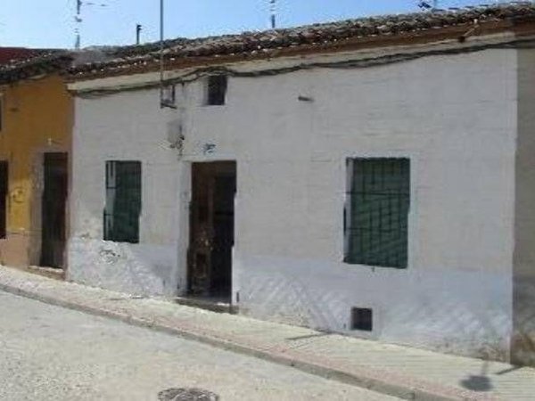 Nava del Rey,  ES