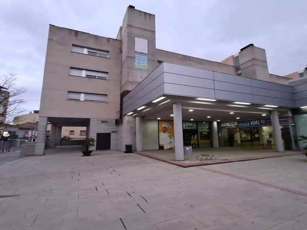 Terrassa,  ES