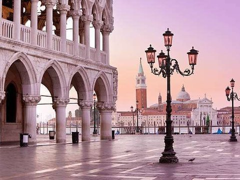 Venice,  IT