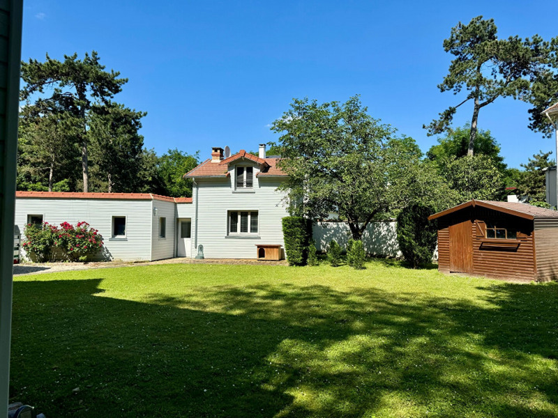 à Maisons-Laffitte (78600)