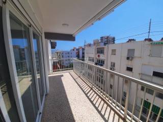 Gandia,  ES