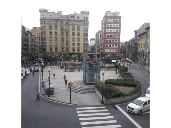Gijón,  ES