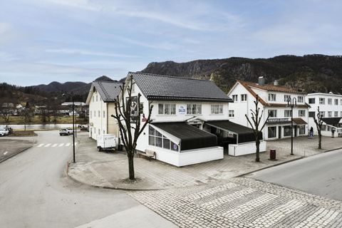 Nesgata 36, Kvinesdal