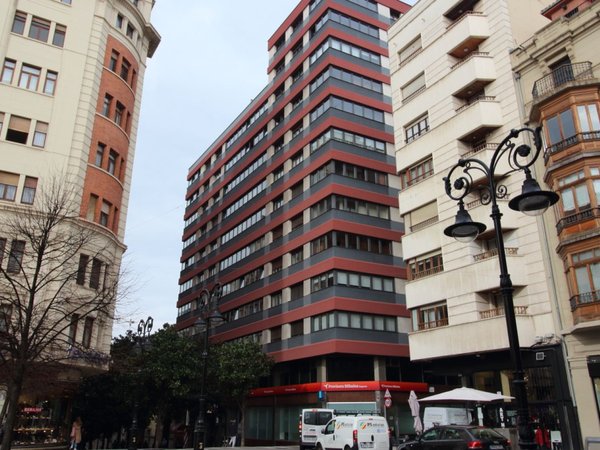 Gijón,  ES