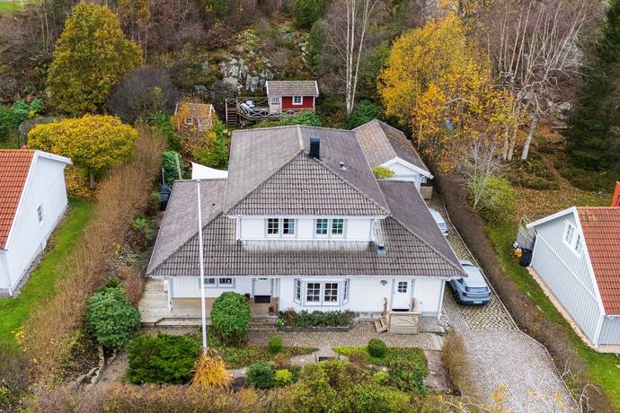 Vallda, Kungsbacka kommun