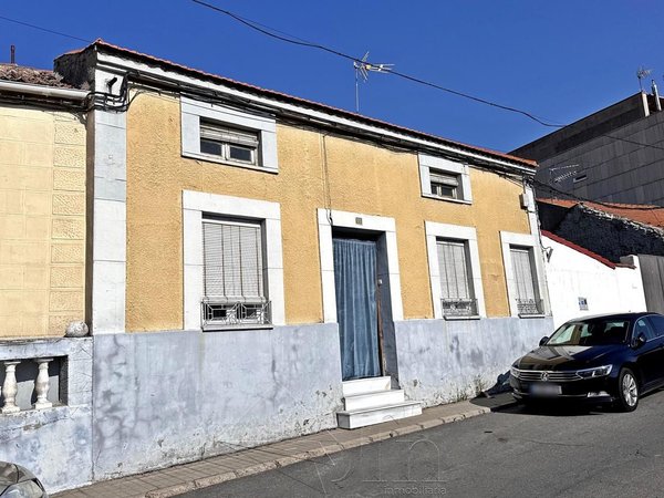 Iscar,  ES