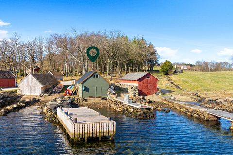Naust Usken, Hommersåk